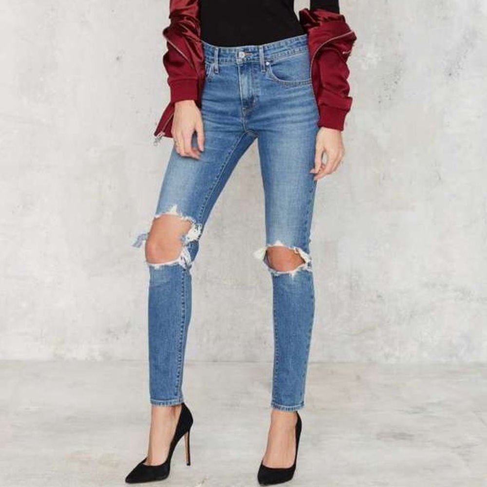 Levi’s 721 High Rise Skinny with Knee Holes size 24 Like New